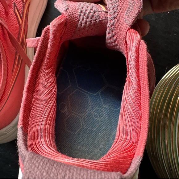 Asics Gel-Nimbus 27 Dark Pink Clay Orange glow running sneakers 8.5 - Picture 9 of 15